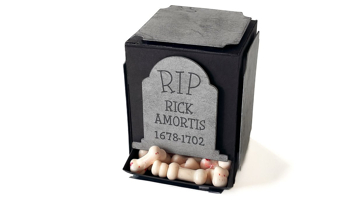 Halloween Candy Holder Cricut Paper Craft DIY