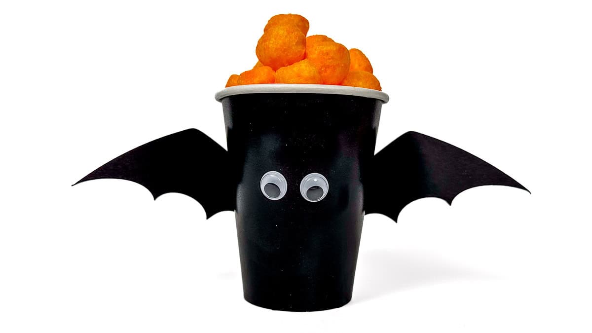 DIY Halloween Treat Cups with Bat Wings